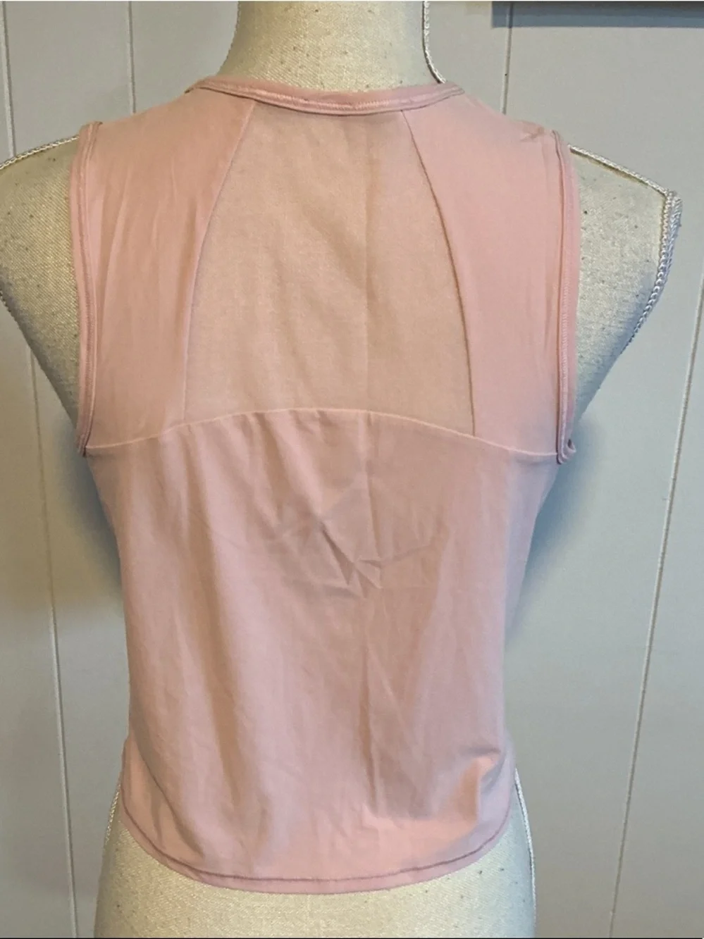 lululemon athletica Light Pink Sleeveless Athletic Tank